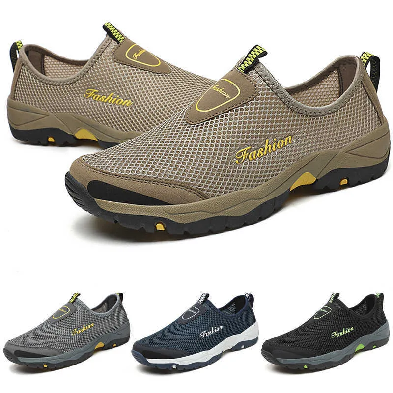 Classic luxury Mesh Men Casual Shoes 2022 Summer Outdoor Water Sneakers Slip-On Walking Loafers Breathable Men's Treking Shoe Zapatillas Hombre Designer Top Quality