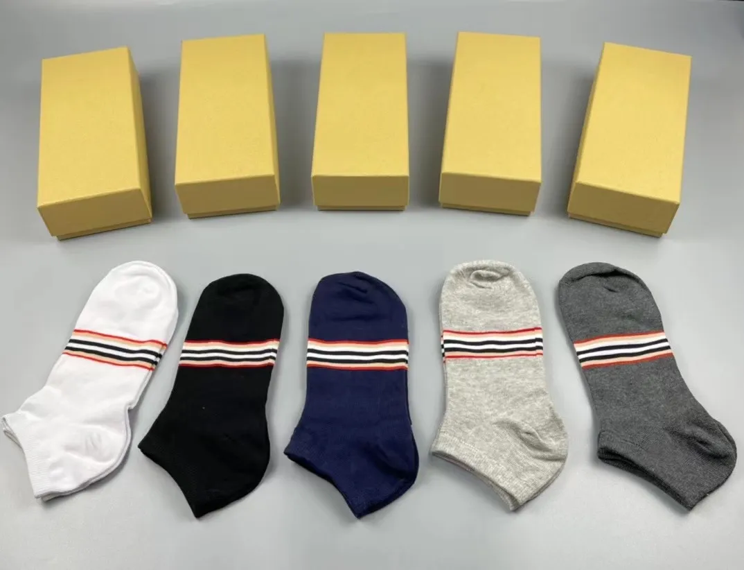 Mode hommes et femmes quatre saisons pur coton cheville chaussettes courtes concepteur respirant loisirs de plein air 5 couleurs chaussette d'affaires