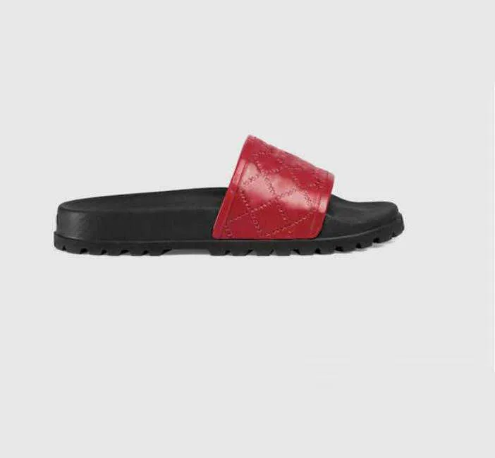 Gucci signature slide sandal red 2025