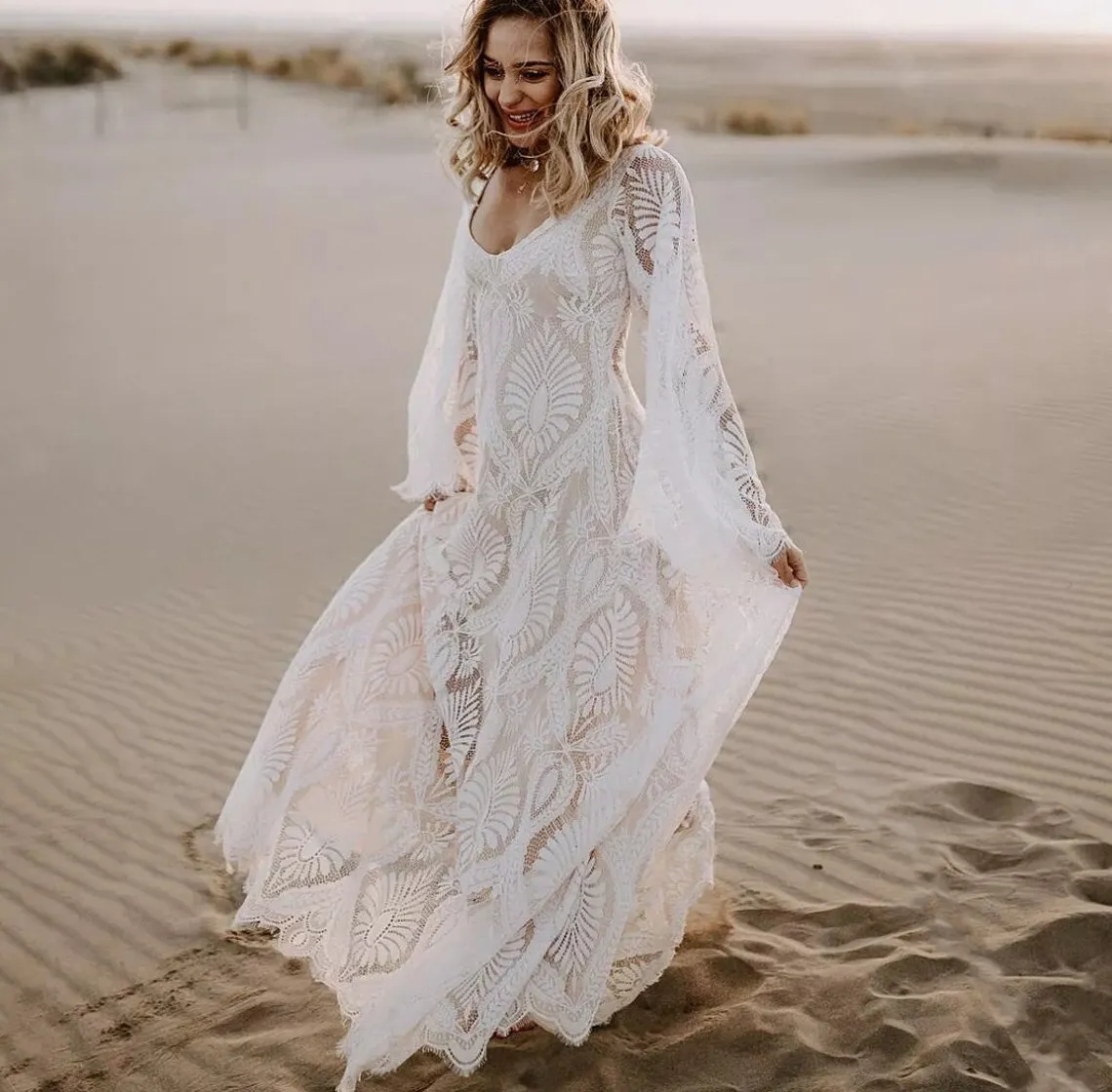 Boho Deep U Neck Beach Wedding Dresses Sweep Train Flare Sleeve Lace Open Back Free People Bohemian Country Bridal Gowns