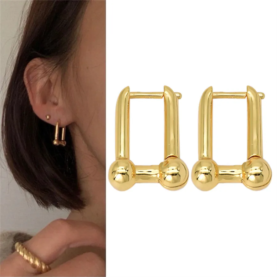 2022 NY DESIGN HOOP EARRINGS FÖR KVINNA LADY CHARMS STUD DESIGNER ÖNNING 18K GULD PLATED Luxury Retro Indian High Quality Korean Indian Fashion Luxurious smycken