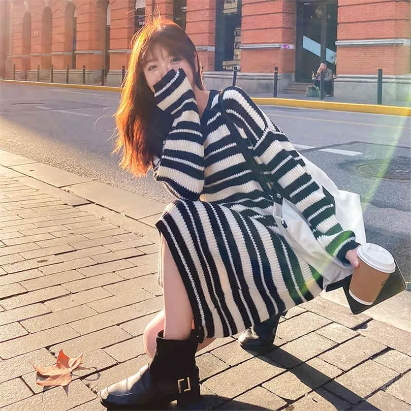 JXMYY Automne et hiver Produits coréen mi-longueur style occidental rayé épais robe tricotée automne et hiver 210412