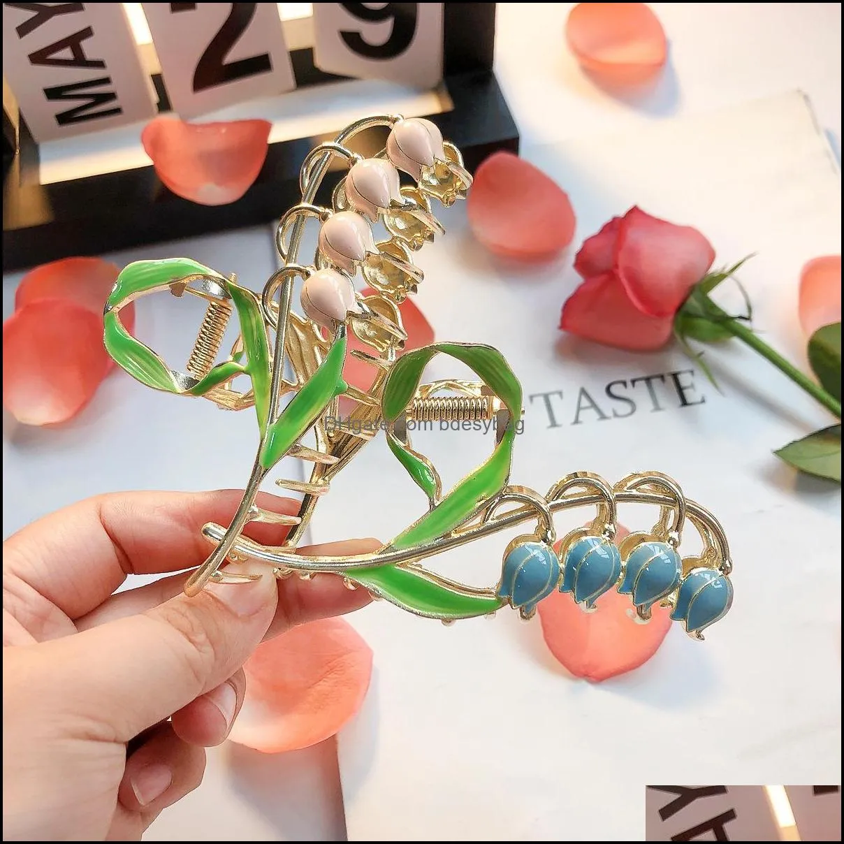ins hot selling summer 10.5cm sweet tulip hair clip claws high quality metal epoxy flower shark clip hair accessories