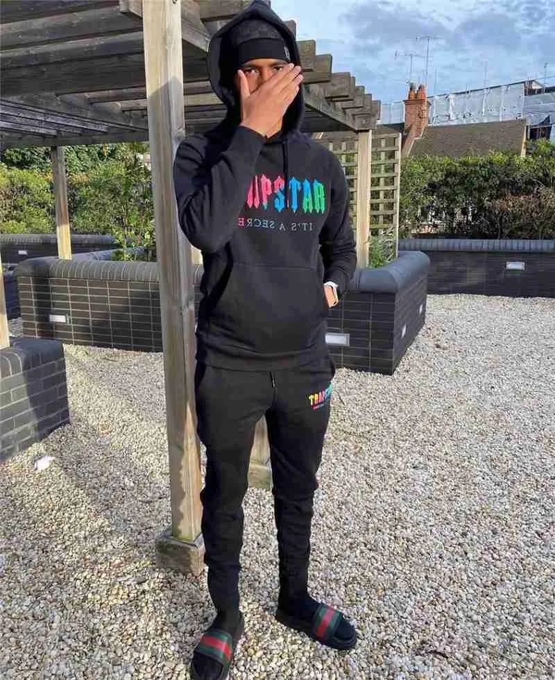 Trapstar Rainbow Scarf Embroidery Plush Hoodie Closure Zipper Pants Casual Suit Fashion From
