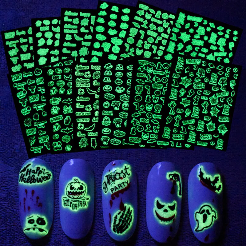 Halloween nagel klistermärken 3d lysande självhäftande skalle spöke pumpa spindel bat nagelkonst dekoration