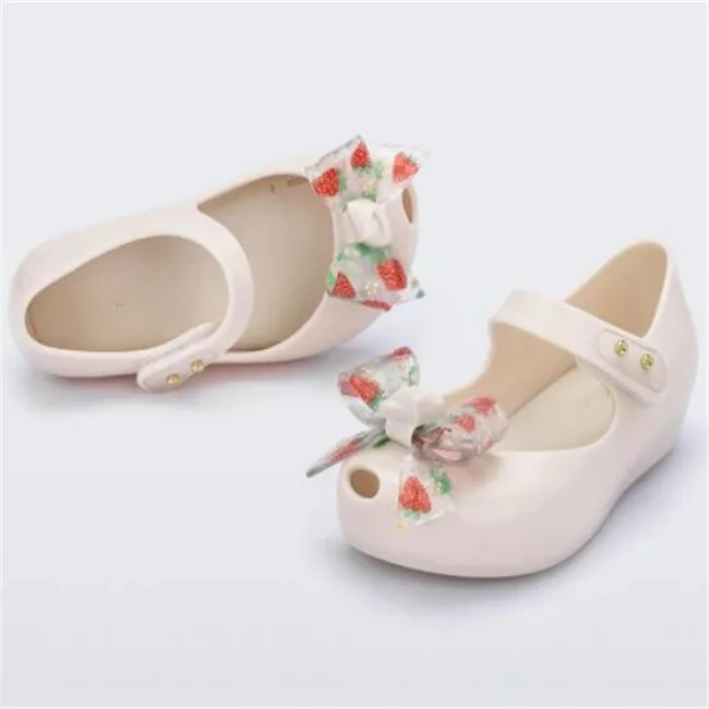 Designer infantil Sandália arco transparente de morango Sandálias fofas crianças peixes sapatos de boca criança sandália de sandália confortável