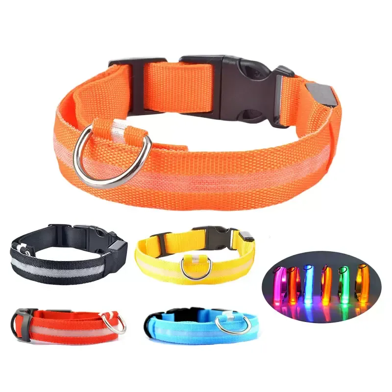 S/M/L Luminous Pet Collars Night Safety Flashing Glow Dog Leowlible fluorescerende kraag huisdierbenodigdheden