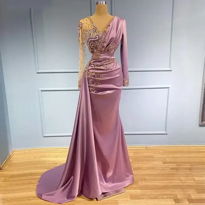 2022 Light Purple Mermaid Evening Dresses Sheer V Neck Appliqued Beaded Long Sleeve Formal Prom Party Second Reception Special Occasion Gowns B0513