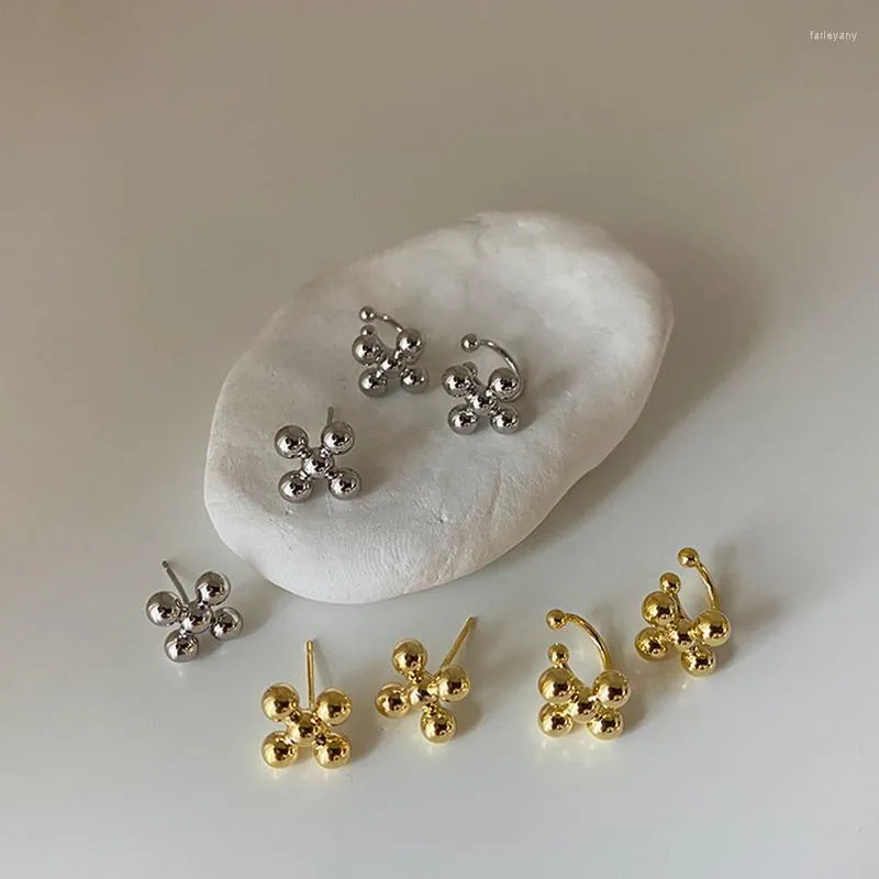 Boucles d'oreilles minimalistes à cinq boules, couleur or massif, Style Boho Chic, petites sphères en forme de fleur, Stud Farl22