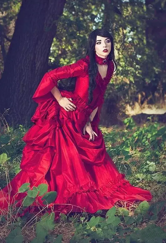 gothic red wedding dress Amber Gothic Black and Dark Red Wedding Dress with or without the Cape , Gothic Dark Red Mermaid Trumpet Wedding Dress, See Through Black Red Gown