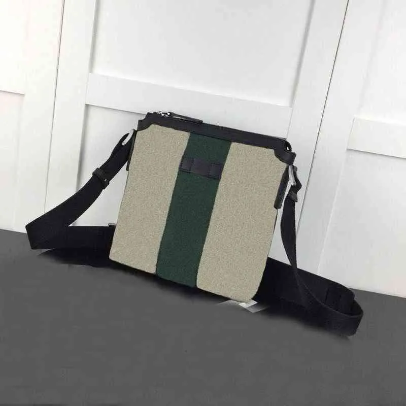 Messenger bag men bag classic fashion style various colors the choice for going out, size: 21*22*4 cm, M194 free of freight