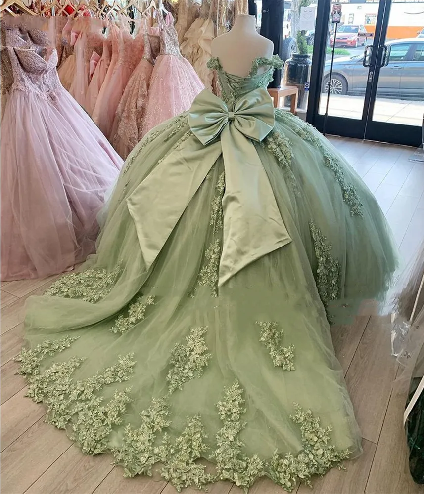 SAGE PRINCESS QUINCEANERA KLÄNNER BOW BACK CORSET BALL GOWN POEDED 3D Flowers Lace Appliques Formal Prom Graduation Gowns Lace-up Sweet 15 16 Dress 2022