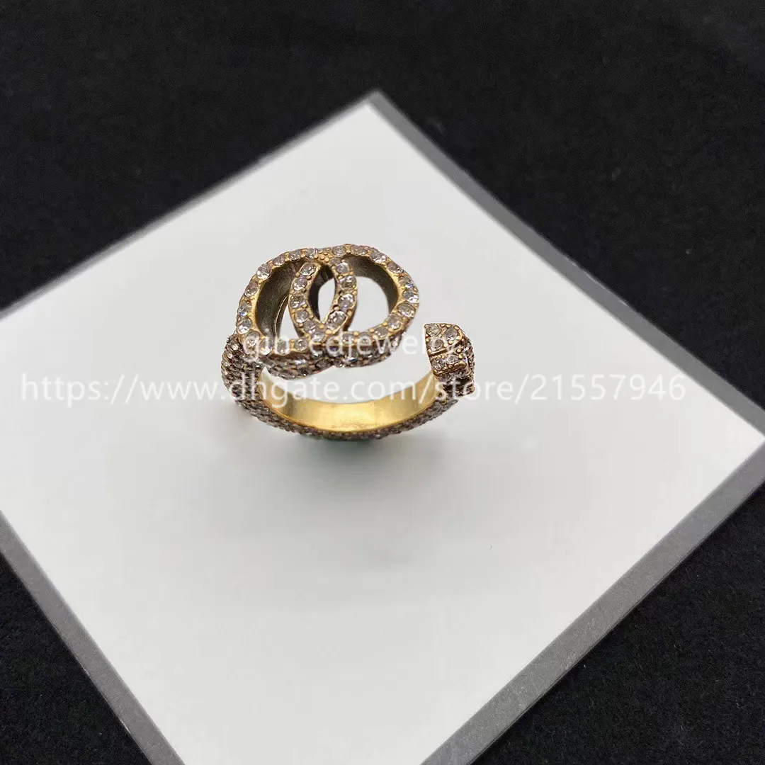 Ring Gap wydrążony i diamentowy inkrustowany ze starą mosiężną mosiężną mosiężną pierścieniem pierścieniową