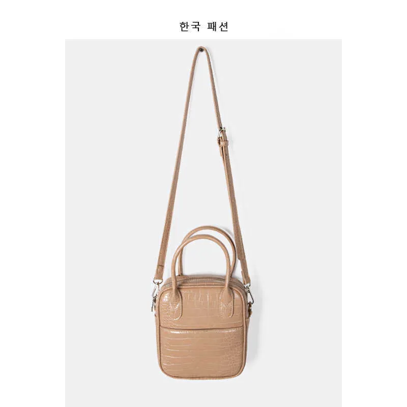 새로운 틈새 디자인의 한국어 버전 높은 감각 광장 악어 패턴 메신저 가방 핸드백 한 어깨 패션
