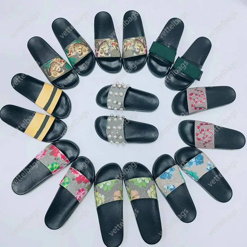 Yüksek kaliteli şık terlik slaytları kaplanlar moda klasikler sandaletler erkek kadın ayakkabı kaplan kedi tasarımı yaz huaraches terlik sandal