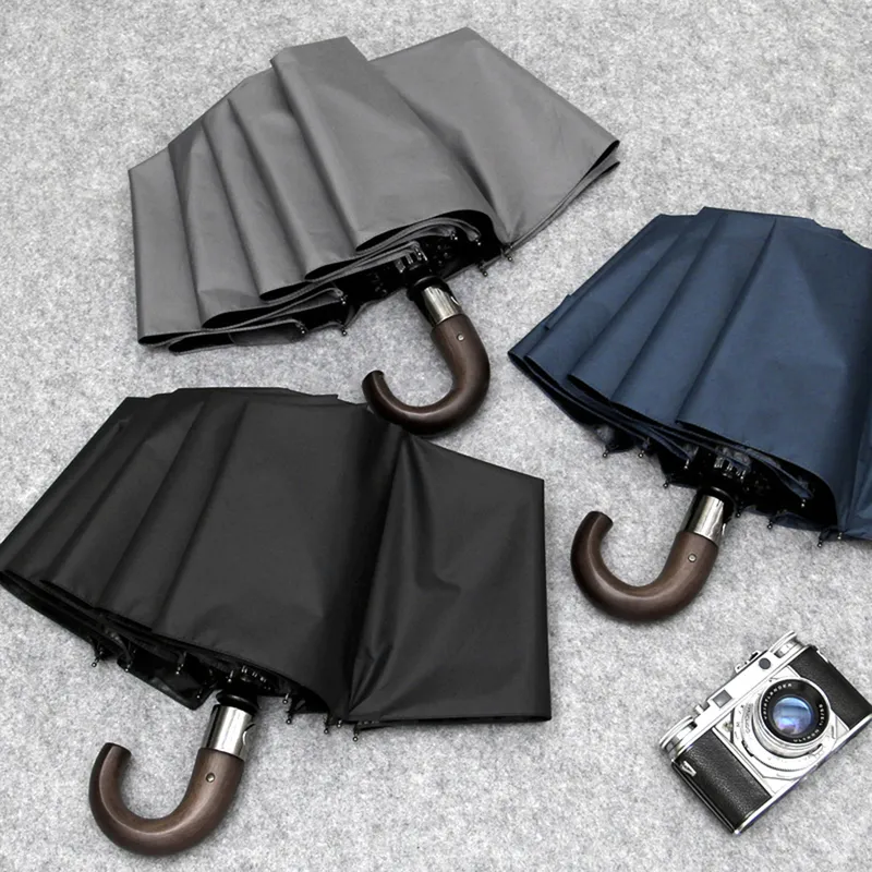 Anti UV Hommes Parapluie Automatique Manche En Bois Revêtement Noir Golf Soleil Parapluie Pluie Femmes Coupe-Vent 10 Côtes Auto Parasol UPF50 210223