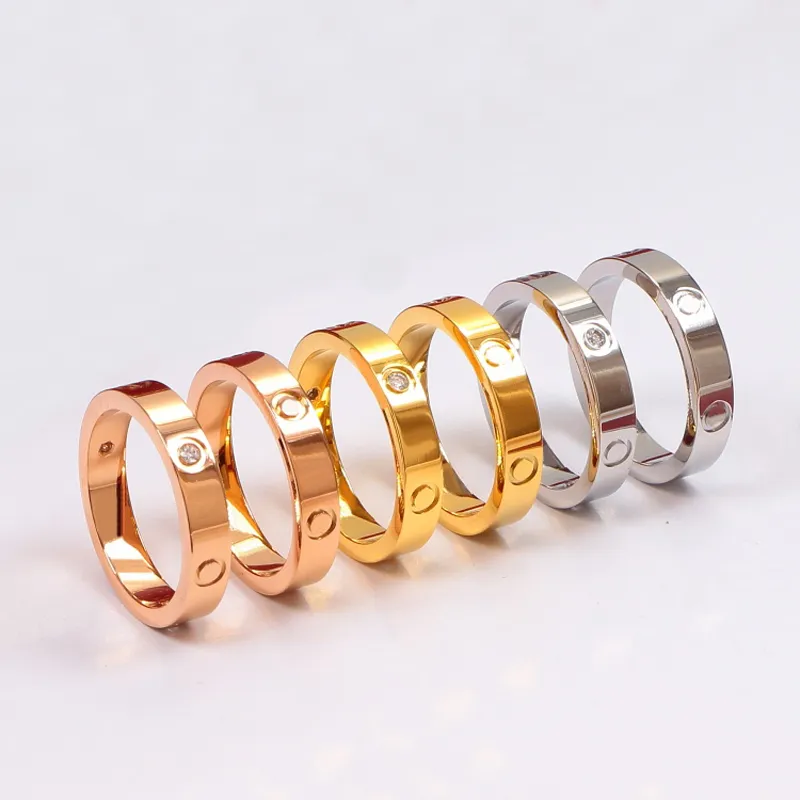 Love Screw Ring Para Mens Womens Band Rings Classic Luxury Designer Jewelry Titanium Steel Gold Rosegold Silver Never Fade Não alérgico Com Diamond