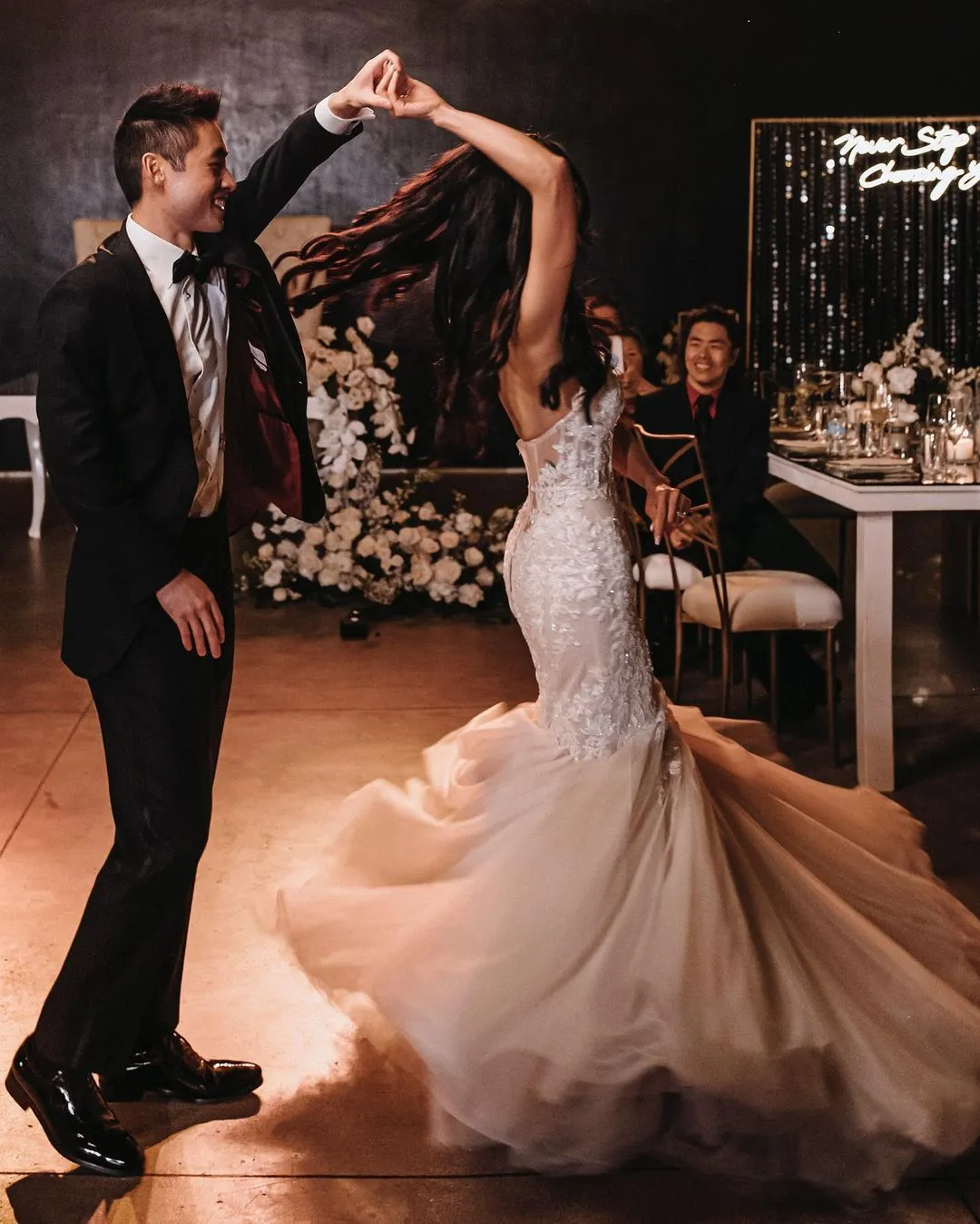 Custom-Made Turkish Couture Romantic Mermaid Wedding Dress with Elegant Sweetheart Neckline, Lace Appliques, and Illusion Sleeveless Design