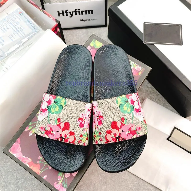 Designer Slides Mens Womens Slippers Bloom Printing Leather