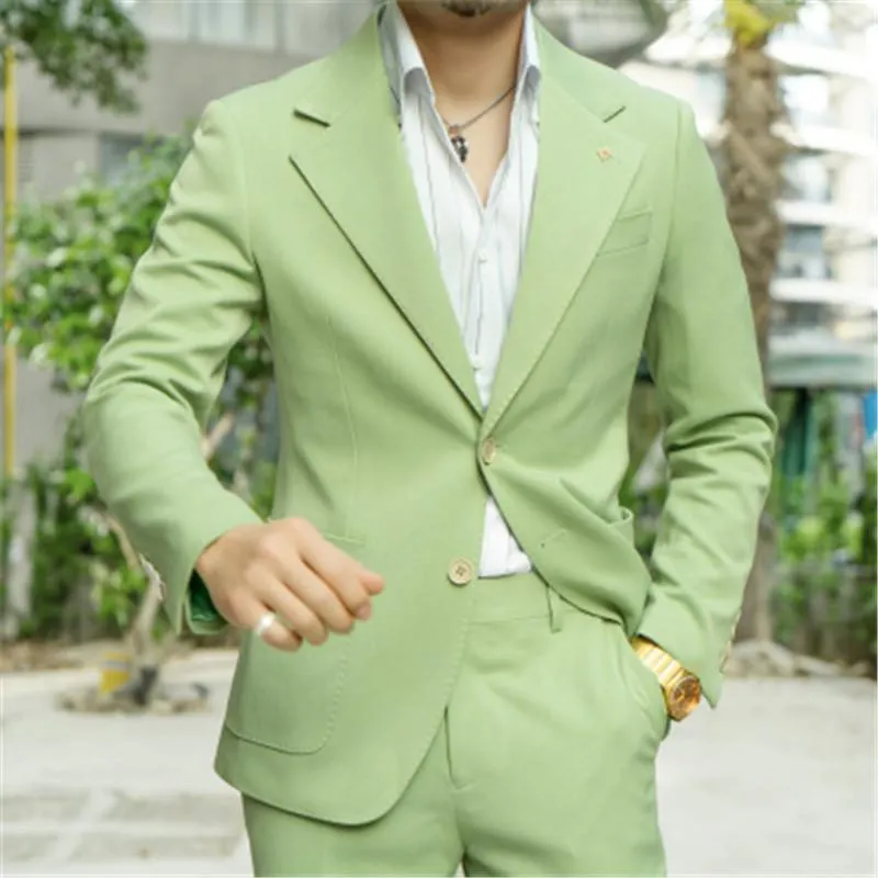 남자 양복 블레이저 고품질 녹색 남성 바지 2 조각 최신 코트 팬츠 디자인 턱시도 무도회 드레스 파티 테르노 의상 2022men 's