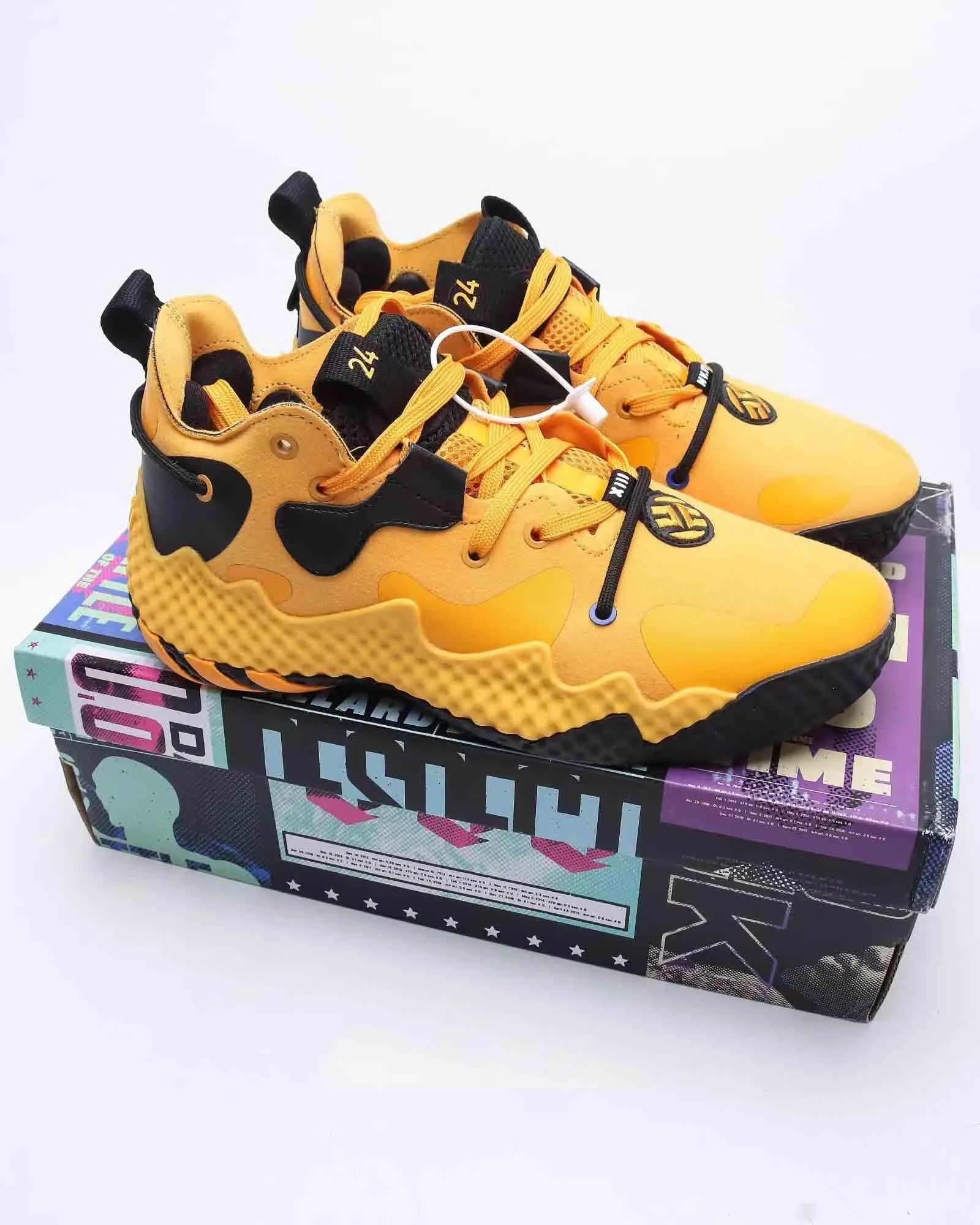 Shamrock 6 generation basketball shoes with breathable elastic upper speed rubber outsole for outdoor sports Actual combat yellow