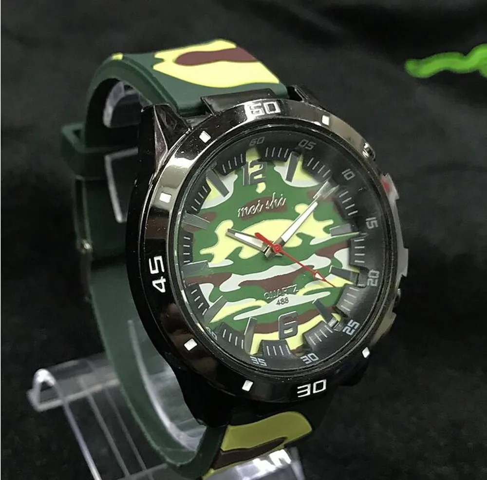 488 модная тенденция на открытом воздухе Sports Shockpereper Quartz Watches Boys and Girls Student Camouflage Жизнь водонепроницаемые силиконовые браслеты часы