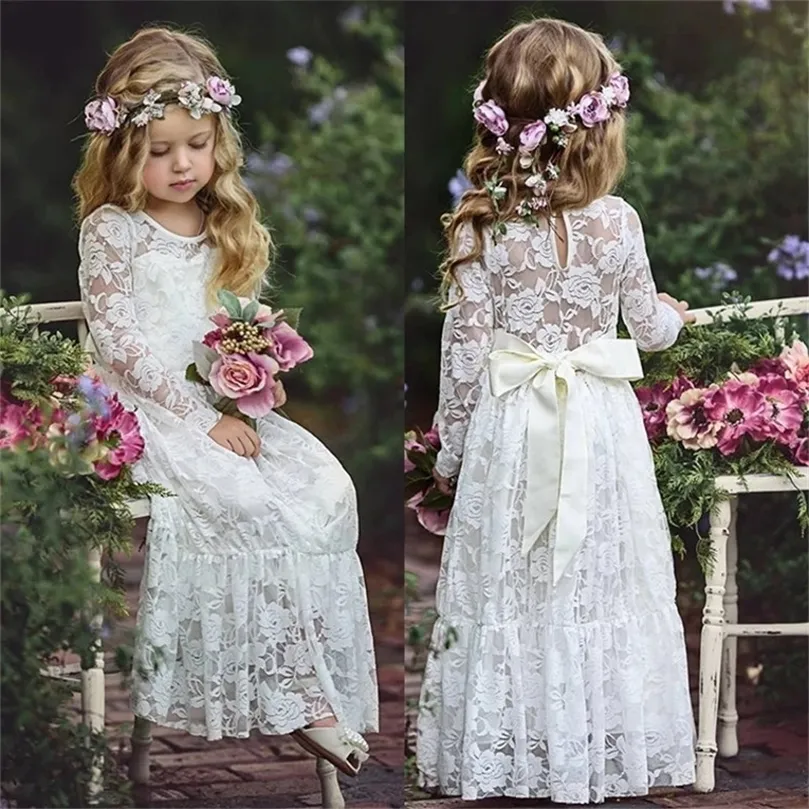 212 años Vestidos de niña de flores Blanco Beige Vestido de verano de manga larga Comunión Niños pequeños Bautizo Boda Ropa de dama de honor 220707