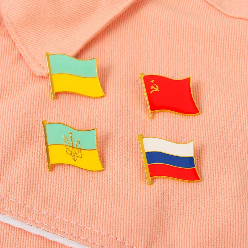 Ukrainian flag Brooch metal badge clothing bag accessories button tricolor flag