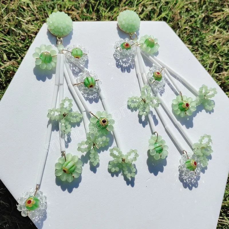 Zielone koraliki wisiorek Dangle Kolczyki dla kobiet czeski szklany kryształowy koralik kwiatowy kolczyki kroplowe kolczyki ręcznie robiona biżuteria