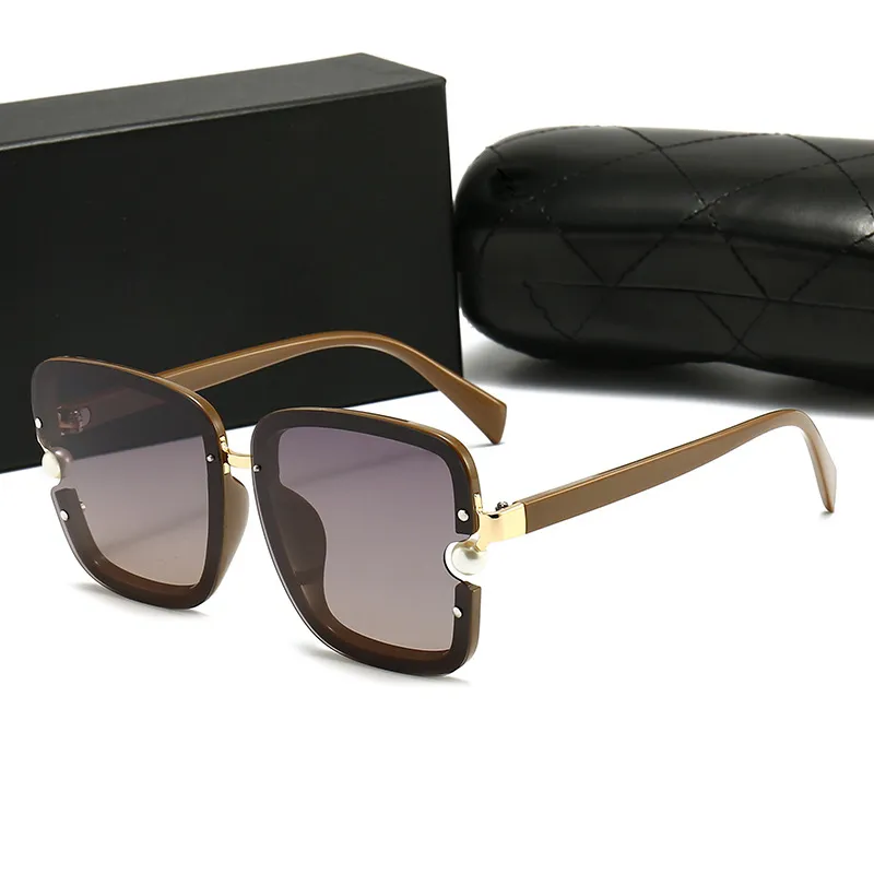 مصمم الأزياء النظارات الشمسية الكلاسيكية النظارات Goggle Beach Sun Glasses for Man Woman Geny Wably with Box