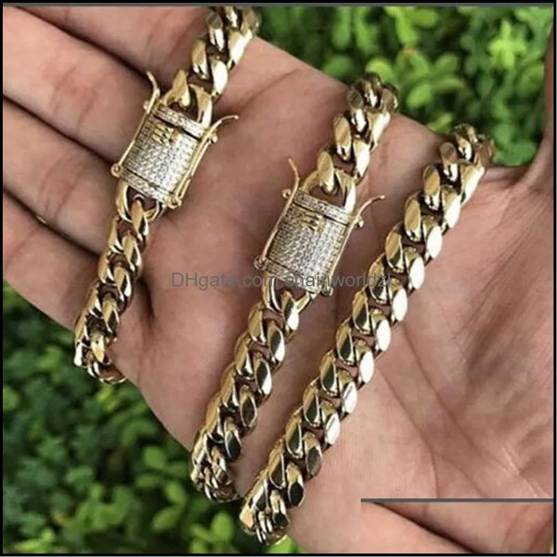 Mens 18K Gold Tone 316L Stainless Steel Cuban Link Chain Necklace Curb Cuban Link Chain with Diamonds Clasp Lock