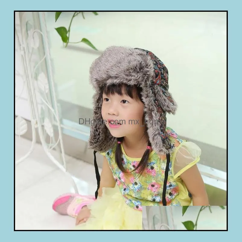 Parent-child knits lei Feng Cap Children`s Cap Baby Cap Wholesale Knit Pomegranate Lamp Caps Ear Protection Warm Caps EEA213