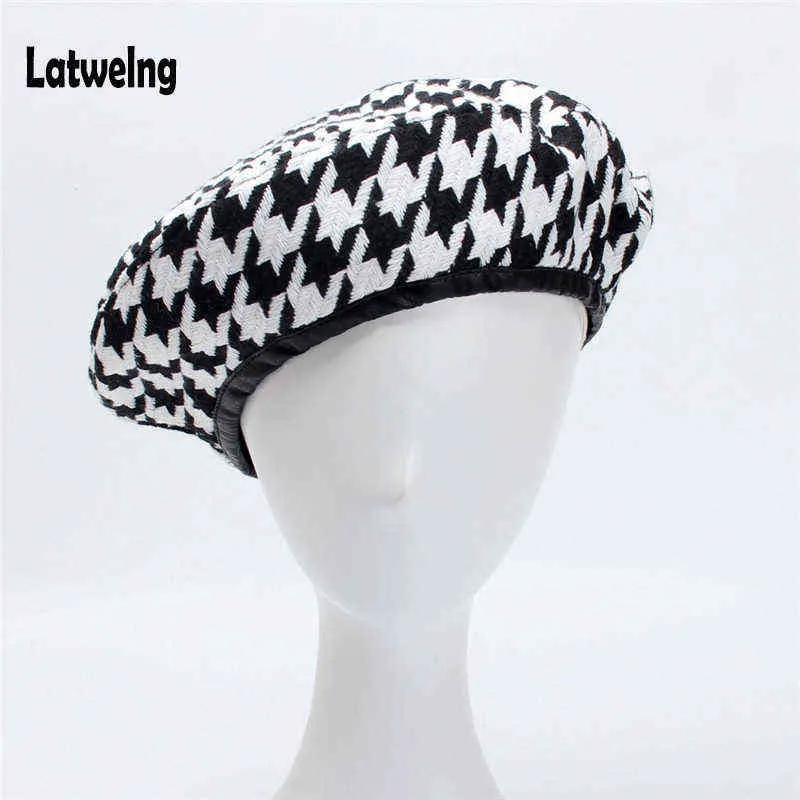 Automne Hiver Plaid Femmes Bérets Mode Béret Noir Tricoté Vro Casquettes Plates France Chapeaux Dames Artiste Cap Cadeaux De Thanksgiving J220722