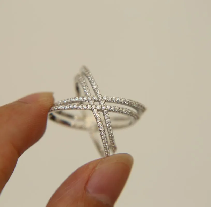 Ringos de cluster pav para moda Configuração clara de zircônia cúbica Cruz Women Women Wedding Ring Ring 925 Silvercluster ClusterCluster