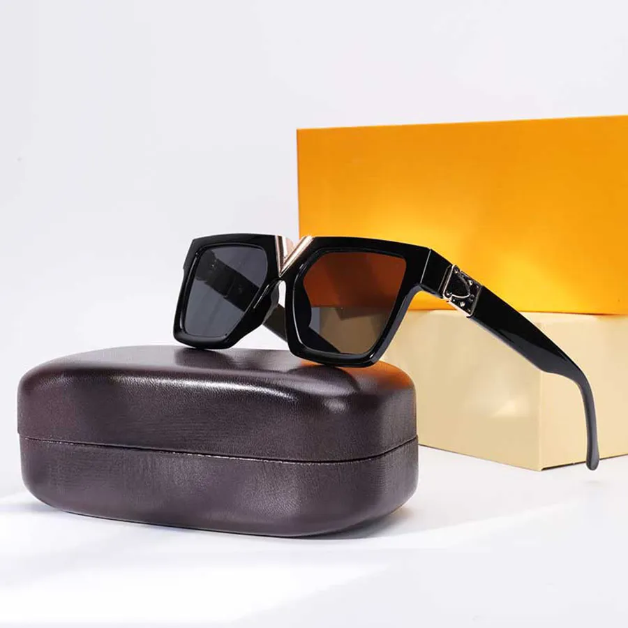 Tasarımcı Güneş Gözlüğü Tam Çerçeveler Kare Gözlük Erkek Kadın için Klasik Popüler Dekoratif Tasarım 6 Stil Seçenekleri En İyi Kalite