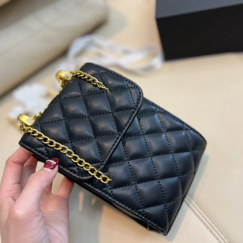 22Ss Mini Flap Phone Bag Premium Lambskin Classic Quilted Diamond Gold Five Metal Chain With Pendant Crossbody Bag Ladies Designer Luxury Handbags Coin Purse