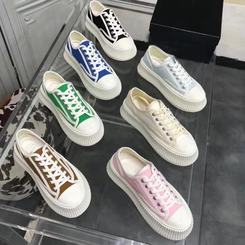 white Casual shoes women Travel leather lace up sneaker 100 cowhide lady Thick soled designer Running Trainers Letters woman shoe platform gym