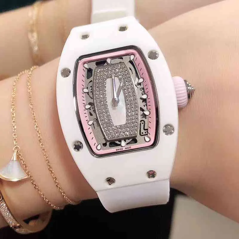 시계 디자이너 럭셔리 남성 기계공 시계 Richa Milles Wristwatch RM07-01 여성 다기능 2824 자동 기계적 R 세라믹