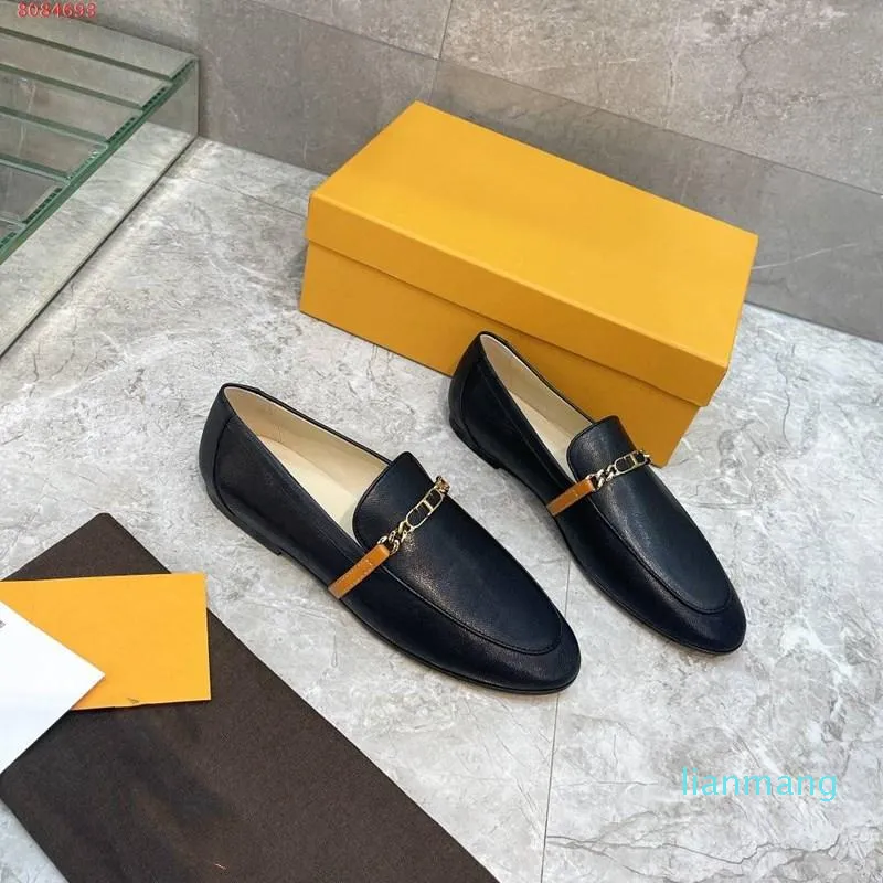 Autunno nuove scarpe eleganti da donna Fashion street photo passerella stile classico kaki e Black Hardware Design