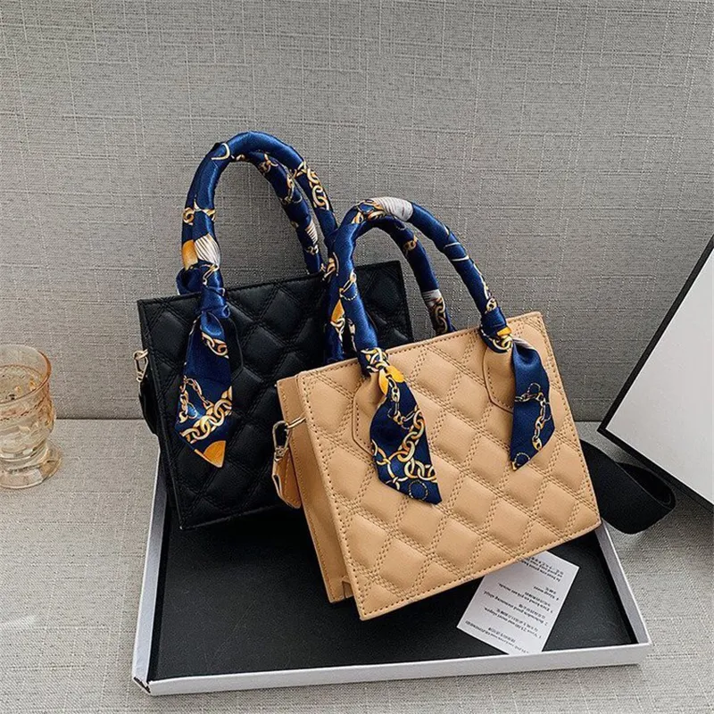 Myyshop Wallet Fashion Diamond Check Single Shoulder Bags Messenger Bag Black 11.5cm