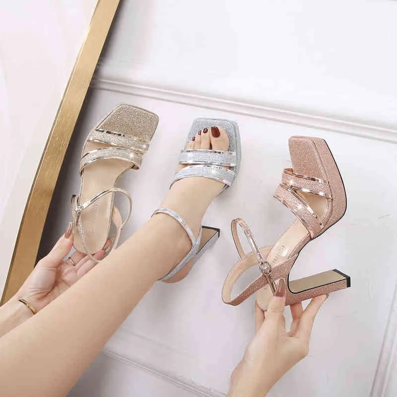 Size 14 wide high heels hotsell