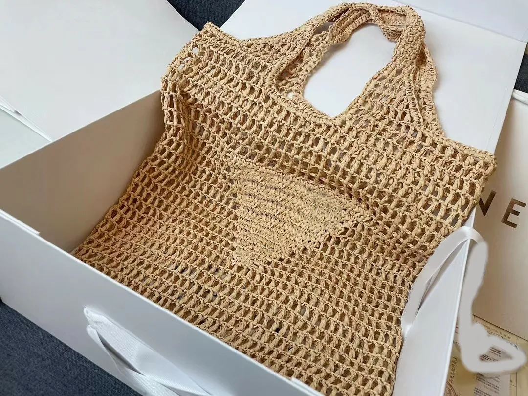 Högkvalitativ design Kvinnor Tote Halm Strandväskor Aprikos Handgjord Raffia Axelväska Sommar Resehandväskor Svart Brevtryck Triangel Modeväskor Hollow Out