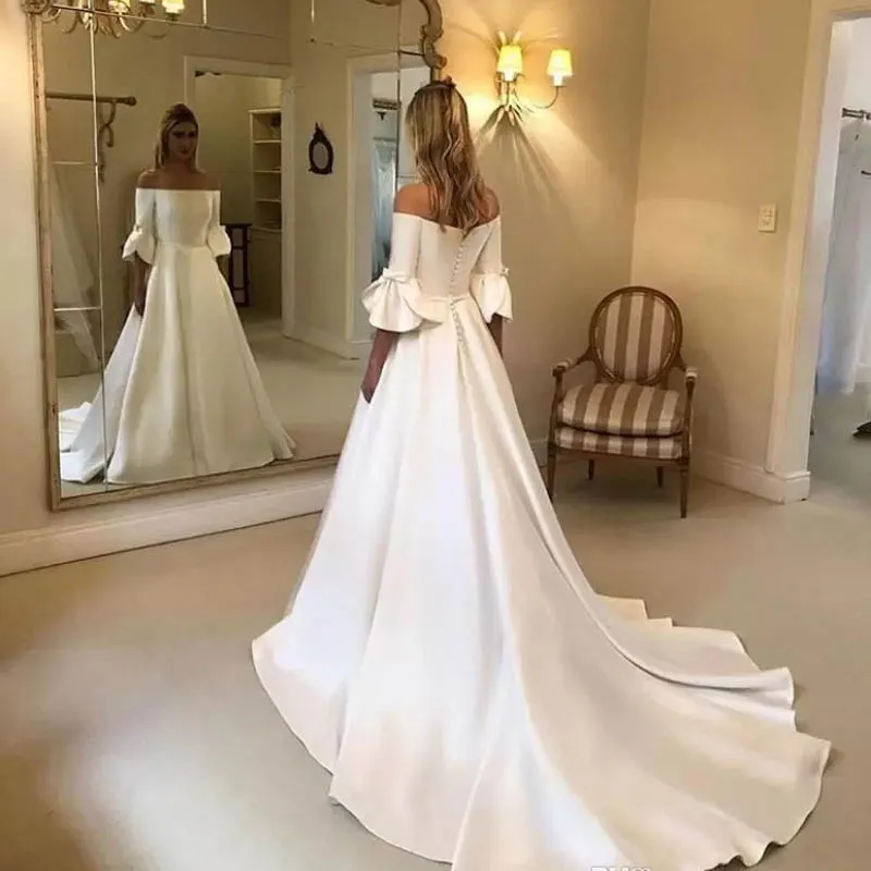 Off Ombro simples cetim vestidos de noiva com três quartos trombeta mangas juliet belo jardim nupcial vestidos de casamento