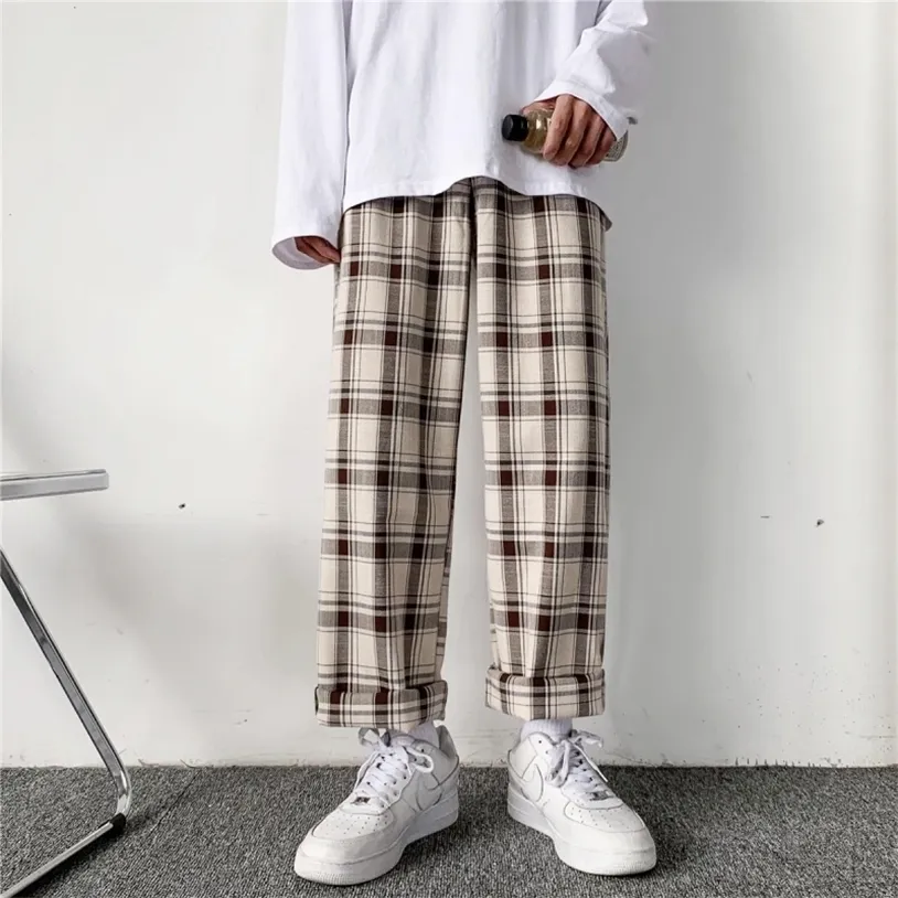 Pantaloni da uomo Houzhou Pantaloni da uomo Biancheria da uomo Korean Checked Pantaloni maschile Streetwear Fashion Bottoms Estate Gamba larga Harajuku Traspirante 220325