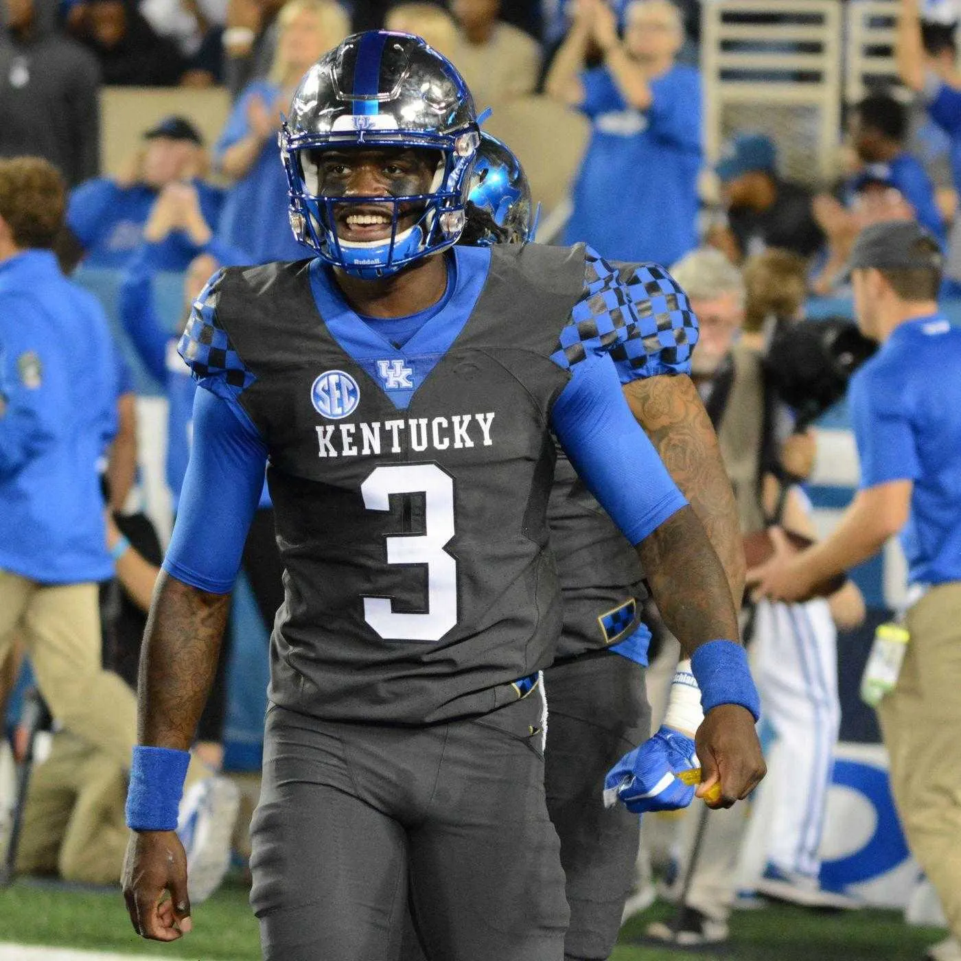 College football jerseys shop
