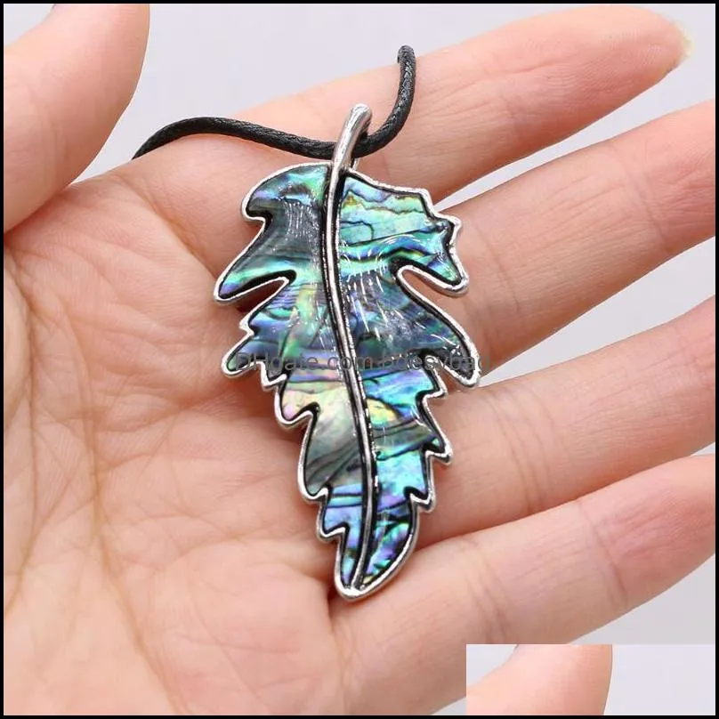 Pendant Necklaces Pendants Jewelry Women Necklace Natural The Mother Of Pearl Abalone Leaf-Shaped Brooch Charms For Love Lucky Gift Chain