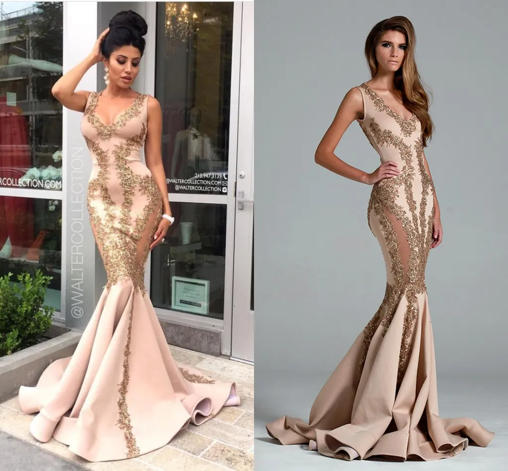 Vestidos de Noiva 2020 Arabia Saudita Dubai Vestidos de noche Sexy V Cuello de oro Lentejuelas de oro Backless Sirena Vestidos de prom PLUS TAMAÑO MÁS TAMAÑO Vestido de fiesta BA1063