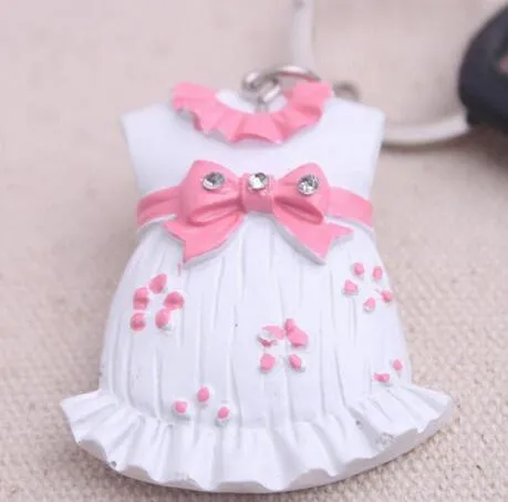 Baby Shower Gift Cute Resin Baby Clothes Key Chain Blue Keychain for boy pink for girl