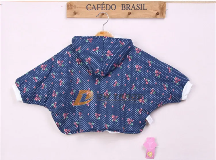 4 färger spädbarn med dubbelsidiga kepsar barn barn hoodies outwear med prickar blomma baby toddler reversibel poncho cape j102703 #