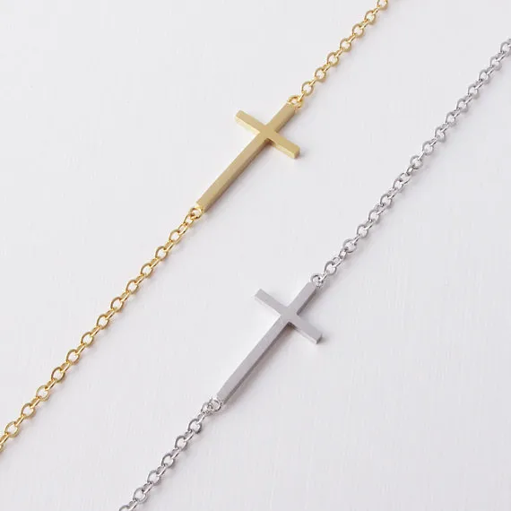 B009 Gold Silver Siderways Sideways Cross Bracelet Simple Smaly Small 종교 크로스 브레이슬릿 Cool Christian Cross B7005088